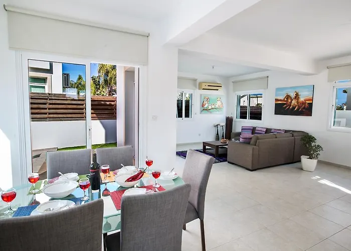 Halle بروتاراس